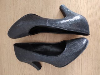 Zapatos de tacón negros