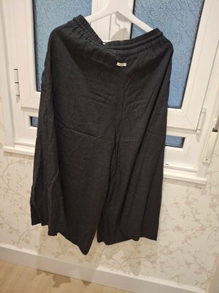 Falda pantalón negro