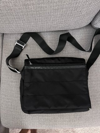 Bolso bandolera Calvin Klein negro