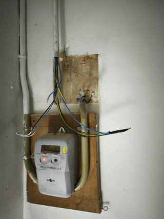 Reparaciones y instalaciones eléctricas