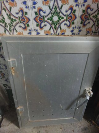 Puerta de aluminio