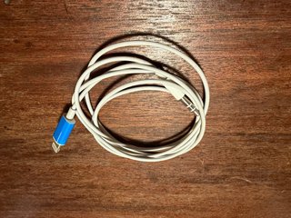 Adaptador Lightning a Jack 3.5mm