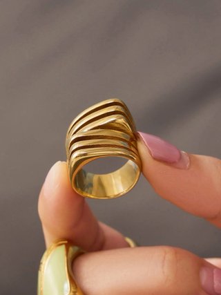 Anillo de Acero Laminado en Oro 18K