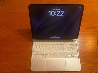 iPad Pro 11 M4 1TB Wi-Fi + Accesorios