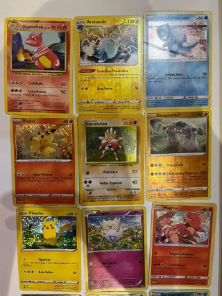 Lote de muchas cartas pokemon