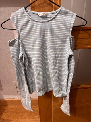 Camiseta Mango Hombros al Aire Rayas