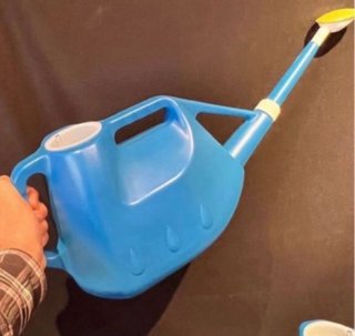 Regadera 4 L para Enrique