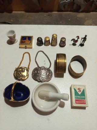 Lote de 14 objetos decorativos antiguos
