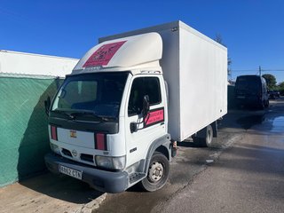 Nissan Cabstar 2004