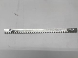 Cremallera para puerta corredera
