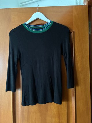 Jersey de manga tres cuartos. Stradivarius. T. L