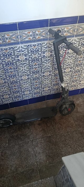 Patinete Eléctrico Negro