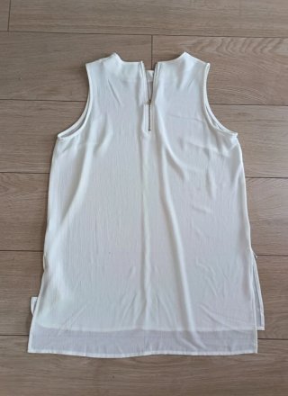 Blusa Blanca Sin Mangas Talla L