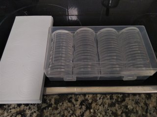 CAJA DE 60 CAPSULAS MONEDAS 40 MM