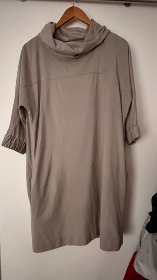Vestido Gris Zara
