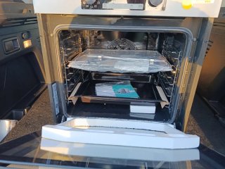 Horno Hisense