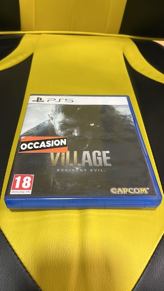 Resident Evil Village PS5 Como nuevo PAL Fra
