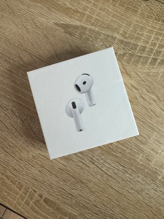 Apple AirPods 4 con Cancelación de Ruido