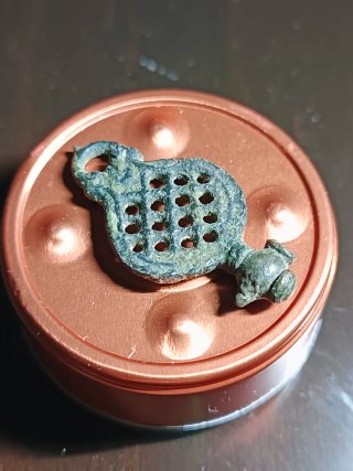 Llave reloj de bolsillo de bronce.