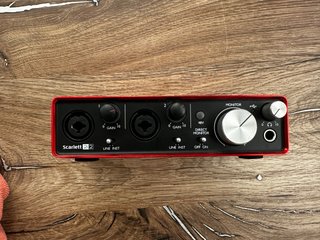 Interfaz de Audio Focusrite Scarlett 2i2 2nd Gen