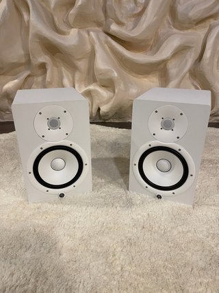 Monitores de Estudio Yamaha HS8 Blancos