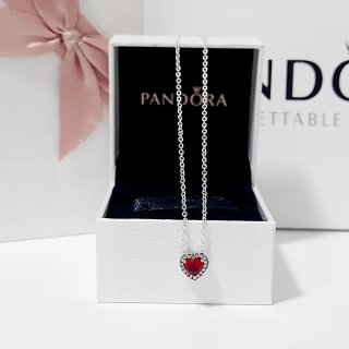 Collar Pandora con Corazón Rojo