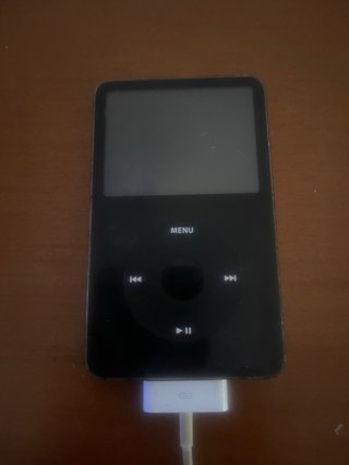 iPod Classic 30GB Negro sin cable no enciende