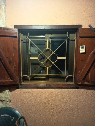 Lote 4 Ventanas de Aluminio 100x80 con Rejas