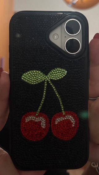 Funda para iPhone 16 con diseño de cerezas