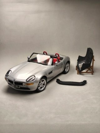 BMW Z8 a escala 1:18