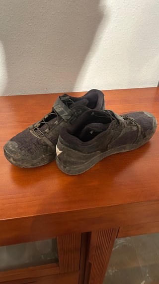 Zapatillas Enduro con Calas Talla 43