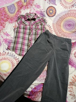 Conjunto de mujer camisa y pantalón