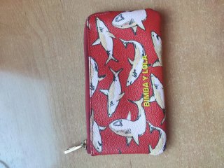 Monedero Bimba y Lola estampado tiburones