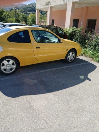 Renault coupe 2001
