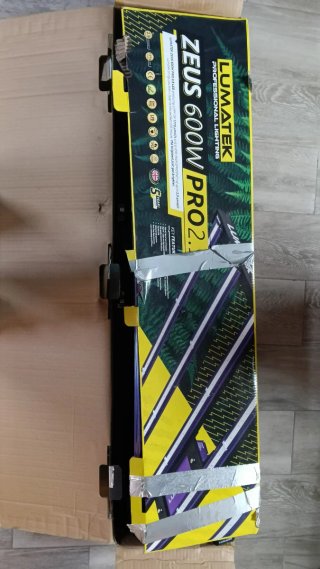 2 Focos LED Lumatek Zeus 600W Pro 2.9