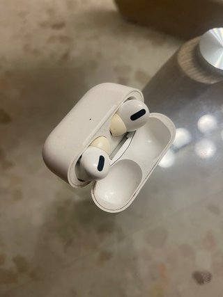 AirPods Pro 1