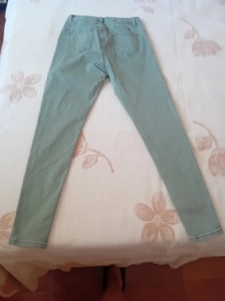 Pantalones vaqueros verdes talla M