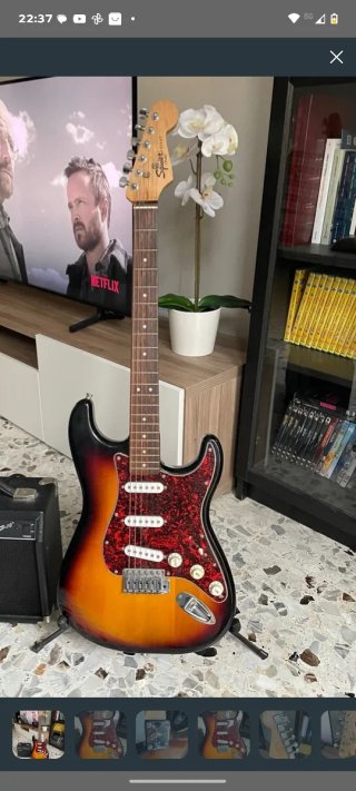 Guitarra Eléctrica Squier Strat SE Special