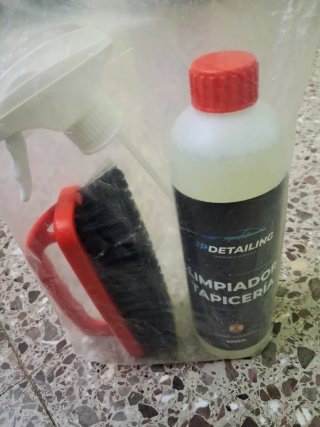 Kit Limpiador de Tapicería para Coche