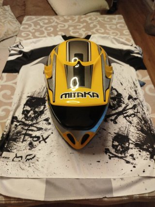 Casco de Motocross Mitaka Amarillo