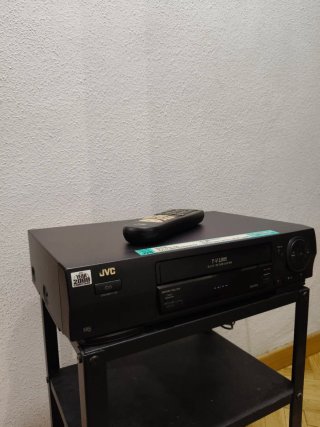 Vídeo VHS JVC HR-J268 con Mando Original