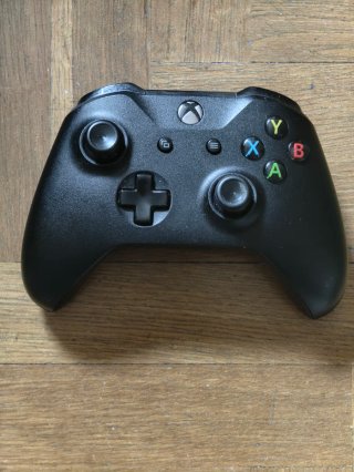 Controller Xbox One Nero