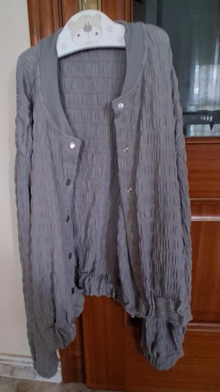 Cazadora fina Zara gris