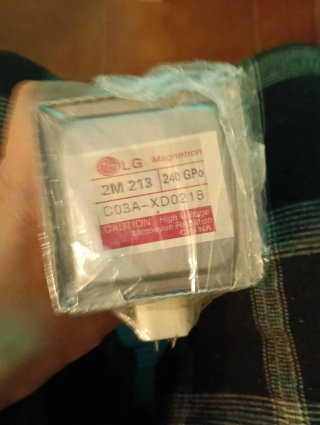 Magnetrón LG 2M 213