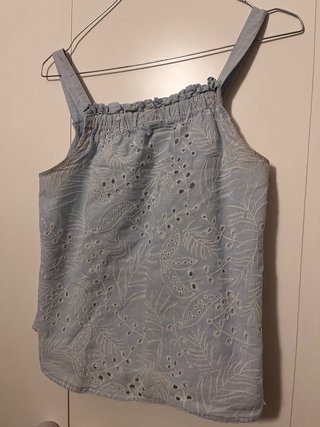 Top Sfera azul con bordados