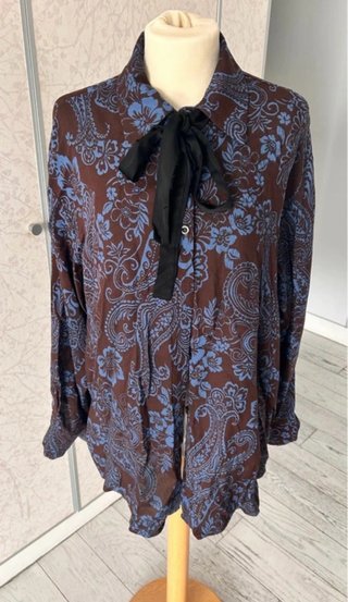 Conjunto Camisa y Pantalón Estampado