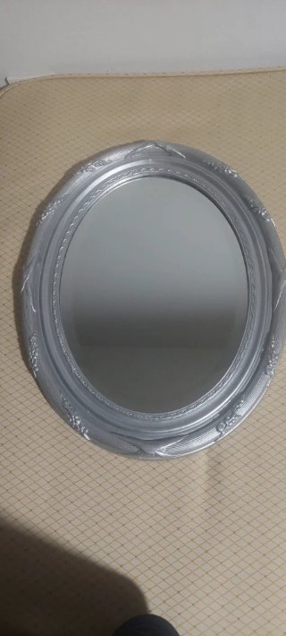 Espejo Plateado Ovalado