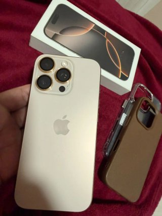 iPhone 16 Pro Gold