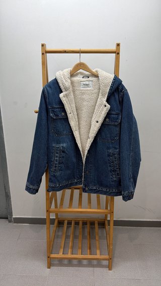 Cazadora vaquera con borreguillo Pull&Bear