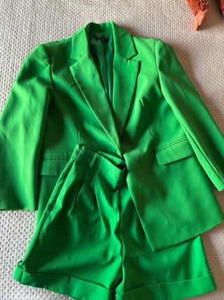 Traje de Mujer Verde